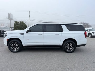2023 GMC Yukon XL AT4