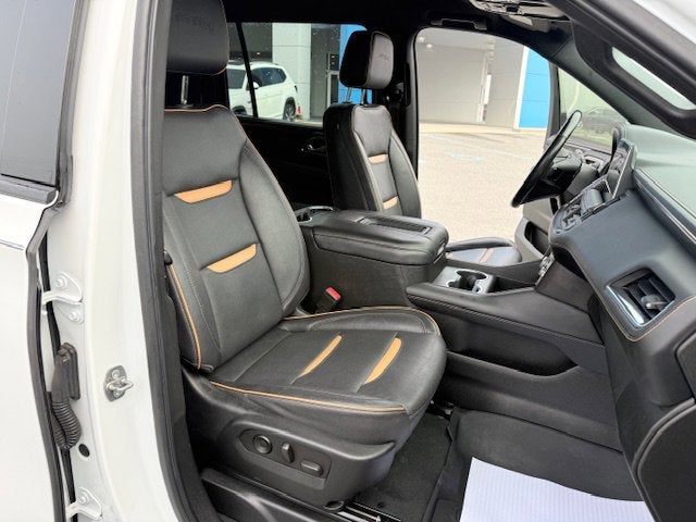 2023 GMC Yukon XL AT4