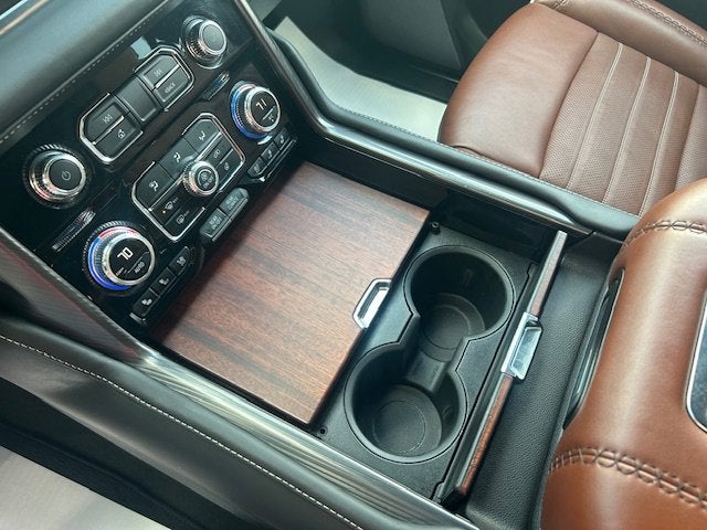 2024 GMC Yukon XL Denali Ultimate