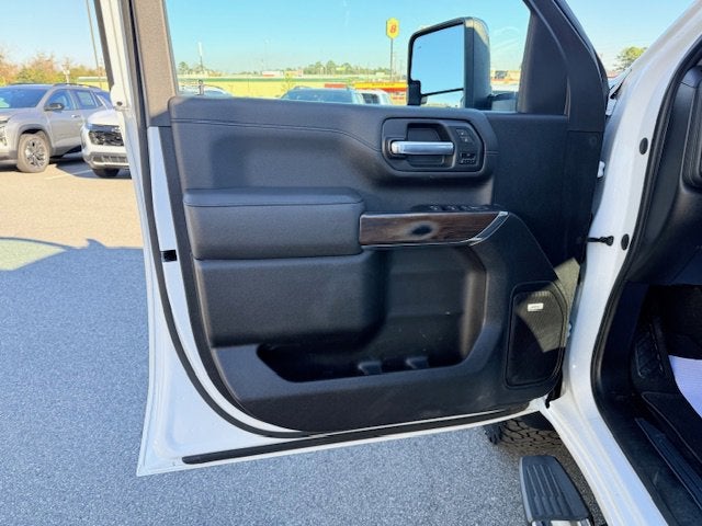 2023 GMC Sierra 2500 HD SLT