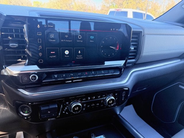 2025 GMC Sierra 2500 HD SLT