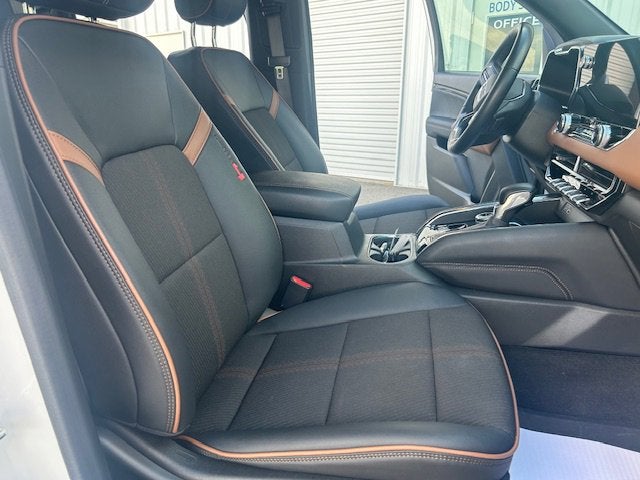 2024 GMC Canyon AT4