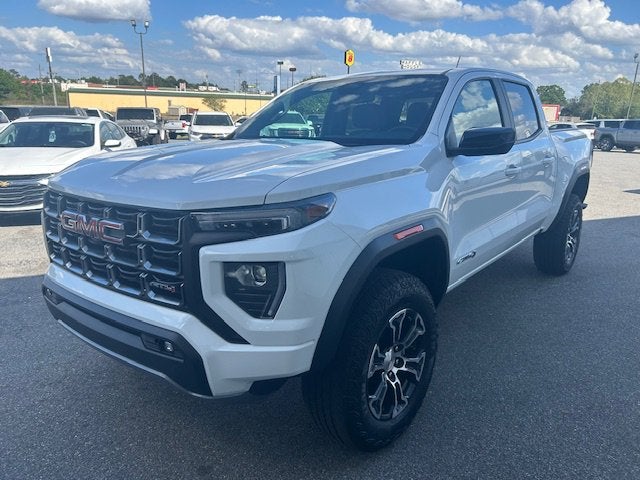 2024 GMC Canyon AT4