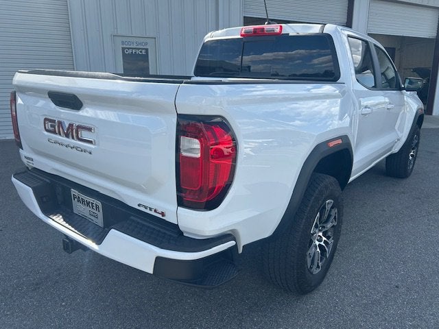 2024 GMC Canyon AT4