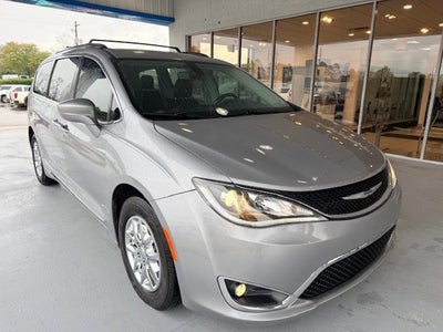 2020 Chrysler Pacifica Touring L