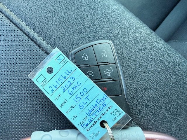 2023 GMC Sierra 1500 SLT