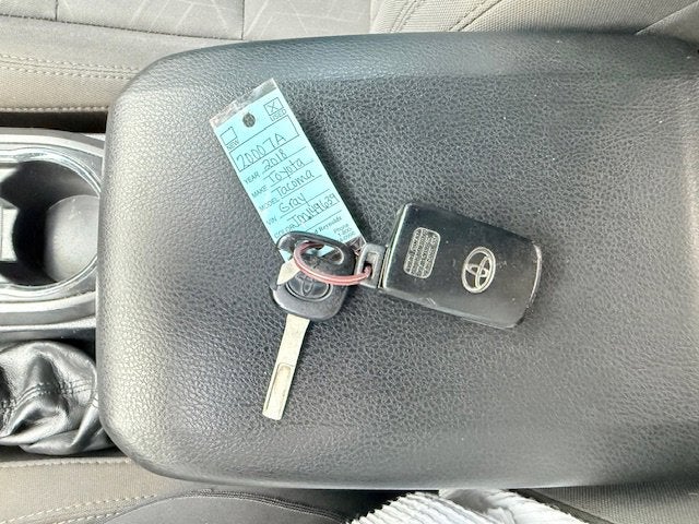 2018 Toyota Tacoma SR