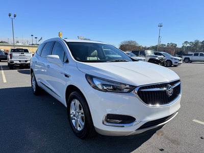 2020 Buick Enclave Essence