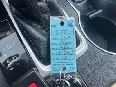 2019 Toyota Highlander SE