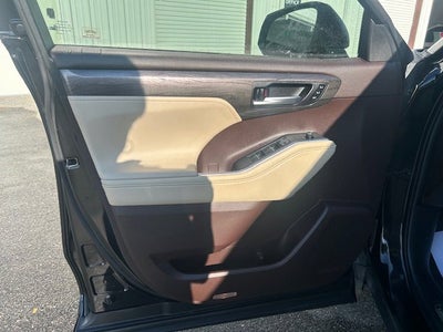 2020 Toyota Highlander Limited