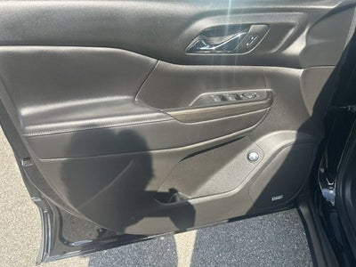 2018 GMC Acadia SLT
