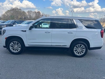 2022 GMC Yukon SLT