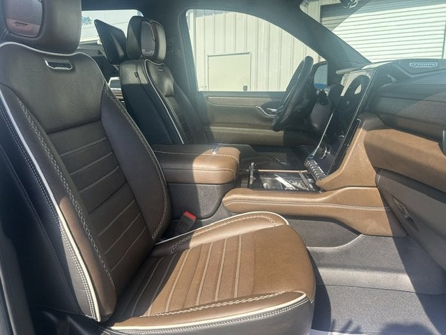 2025 GMC Yukon XL Denali Ultimate