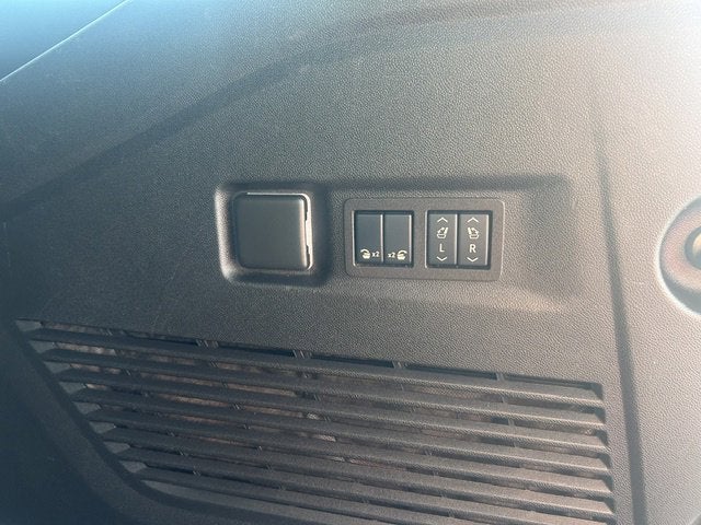 2025 GMC Yukon XL Denali Ultimate