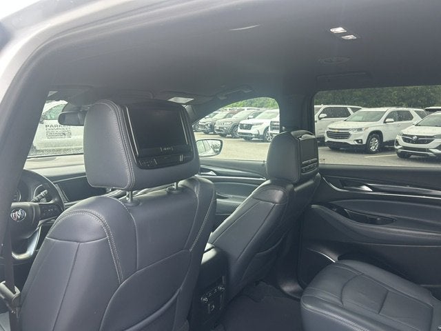 2022 Buick Enclave Essence