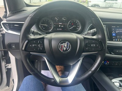 2022 Buick Enclave Essence