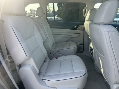 2025 Buick Enclave Avenir